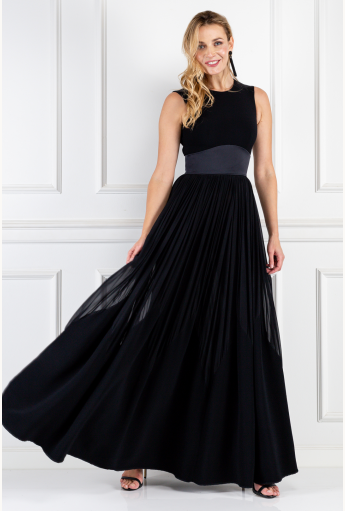 657_satin-paneled-crepe-gown.png