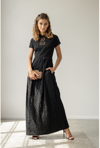 898_black-guipure-gown.png