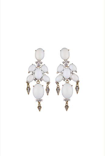 1034_white-gothic-earrings.png